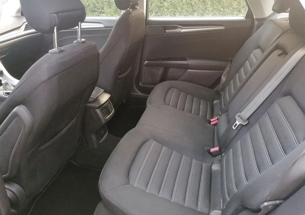 Ford Mondeo cena 48900 przebieg: 149000, rok produkcji 2015 z Łódź małe 92